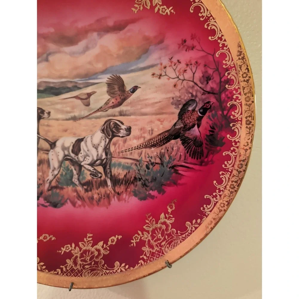 Dog Bavaria Plate STW Germany Pointer Hunting Pheasant Gold Gilt Maroon Large